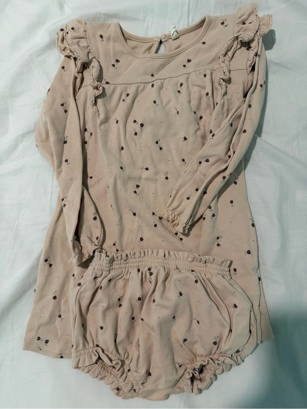 Quincy Mae Girls Pink Beige Floral Ruffle Matching Set